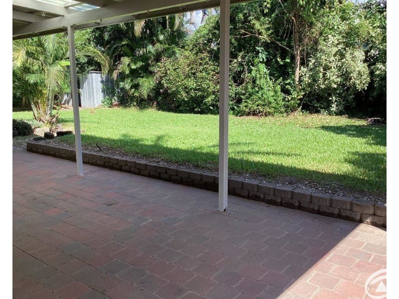 35 Mestrez Street, Mooroobool QLD 4870