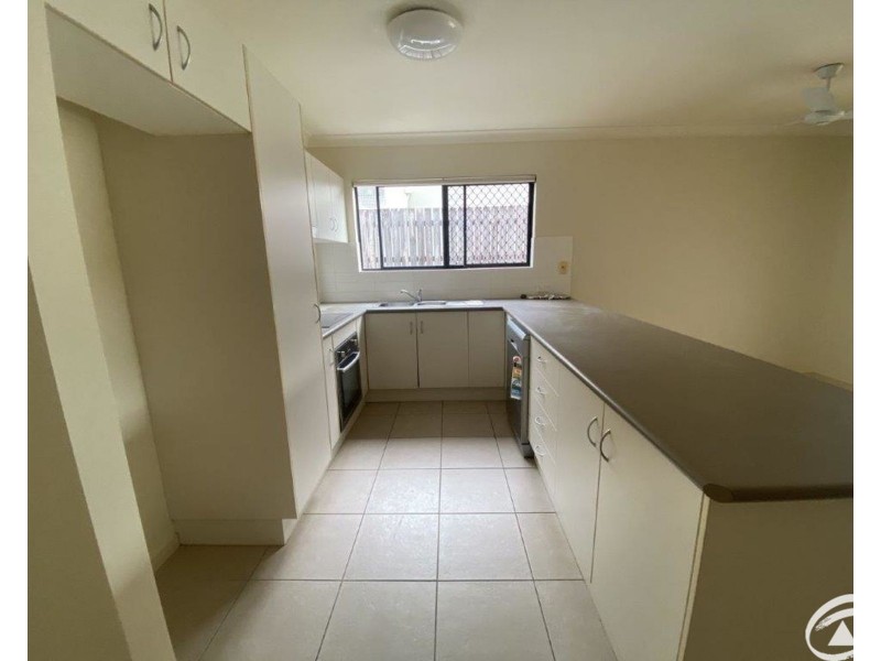 6 Boyce Street, Bentley Park QLD 4869