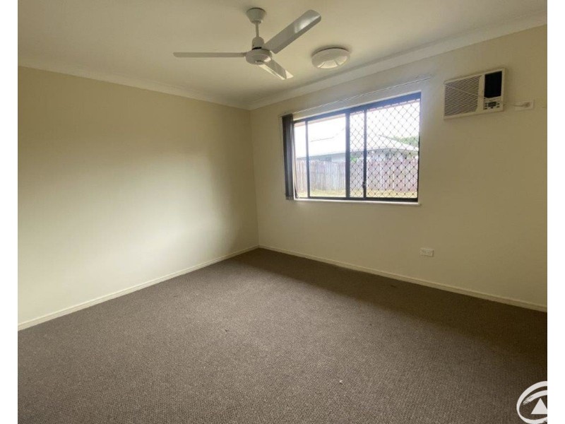 6 Boyce Street, Bentley Park QLD 4869
