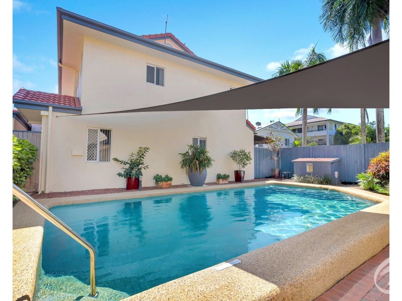 6/64 Charles Street, Manunda QLD 4870