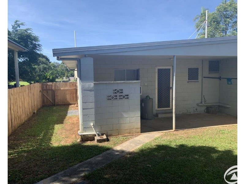 2/31 Sandown Close, Woree QLD 4868
