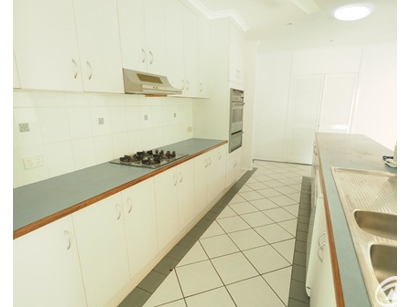 106 Hobson Drive, Brinsmead QLD 4870