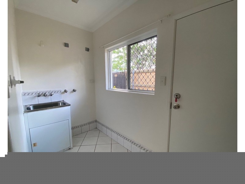 74B English Street, Manunda QLD 4870