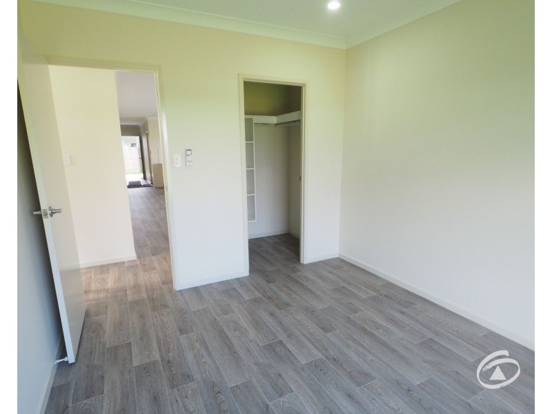 15 Tarantino Crescent, White Rock QLD 4868