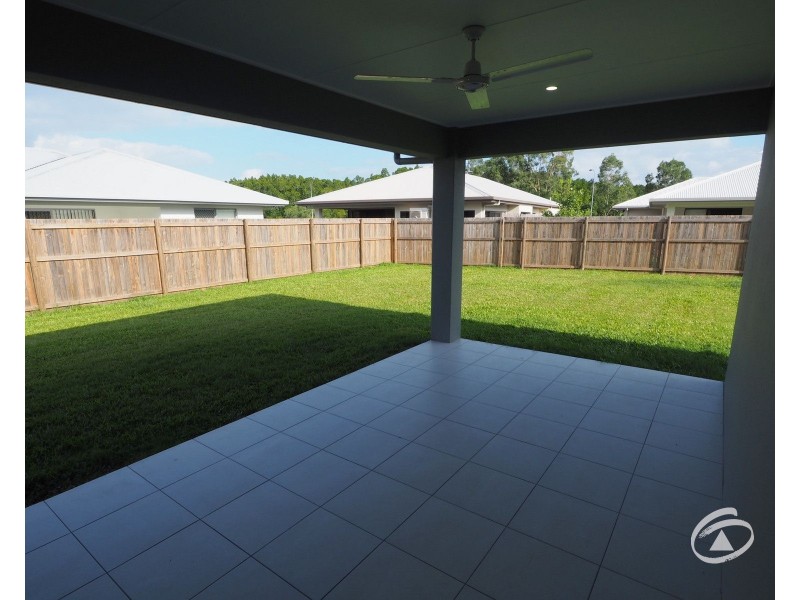 15 Tarantino Crescent, White Rock QLD 4868