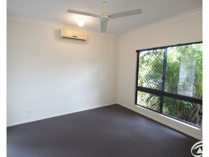200 Timberlea Drive, Bentley Park QLD 4869
