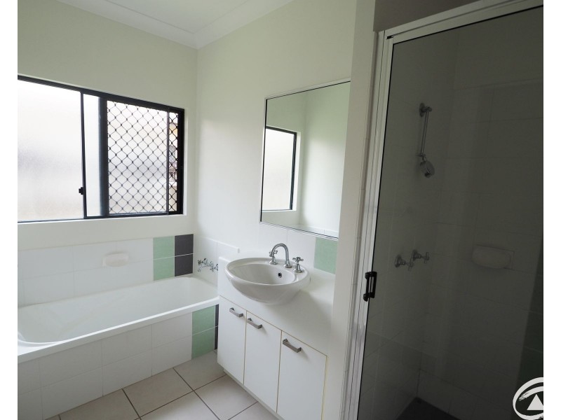 200 Timberlea Drive, Bentley Park QLD 4869