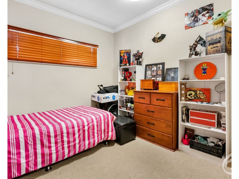 117/22-24 Ward Street, Mooroobool QLD 4870