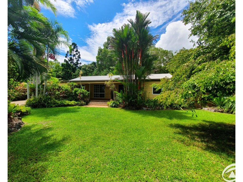 1 Torquay Close, Kewarra Beach QLD 4879