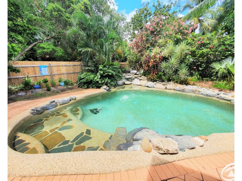 1 Torquay Close, Kewarra Beach QLD 4879