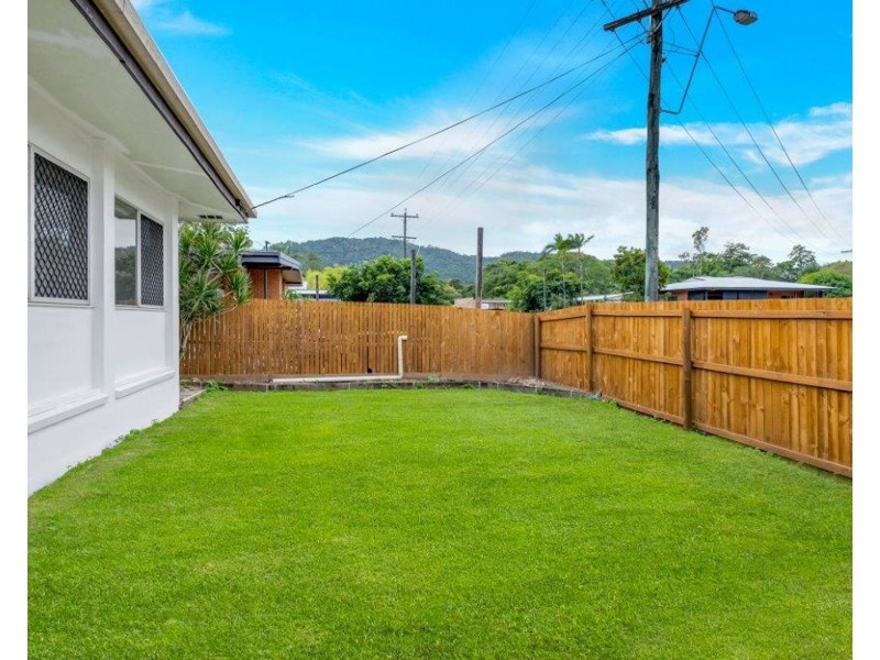 161-163 McManus Street, Whitfield QLD 4870