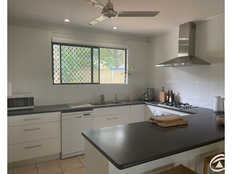 12 Woomera Street, Bayview Heights QLD 4868