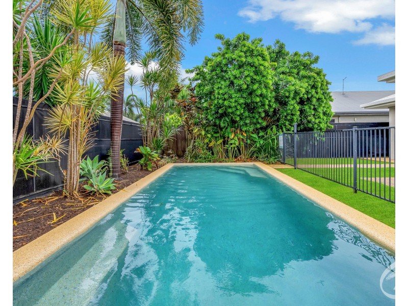26 Hockey Avenue, Smithfield QLD 4878