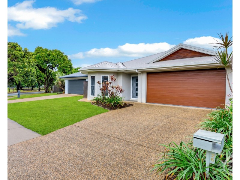 26 Hockey Avenue, Smithfield QLD 4878