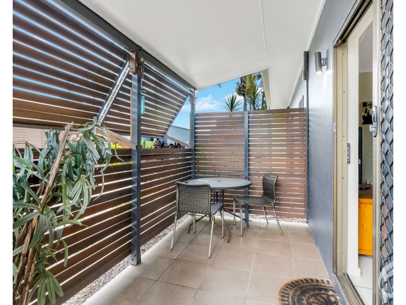 1/12-14 Winkworth Street, Bungalow QLD 4870