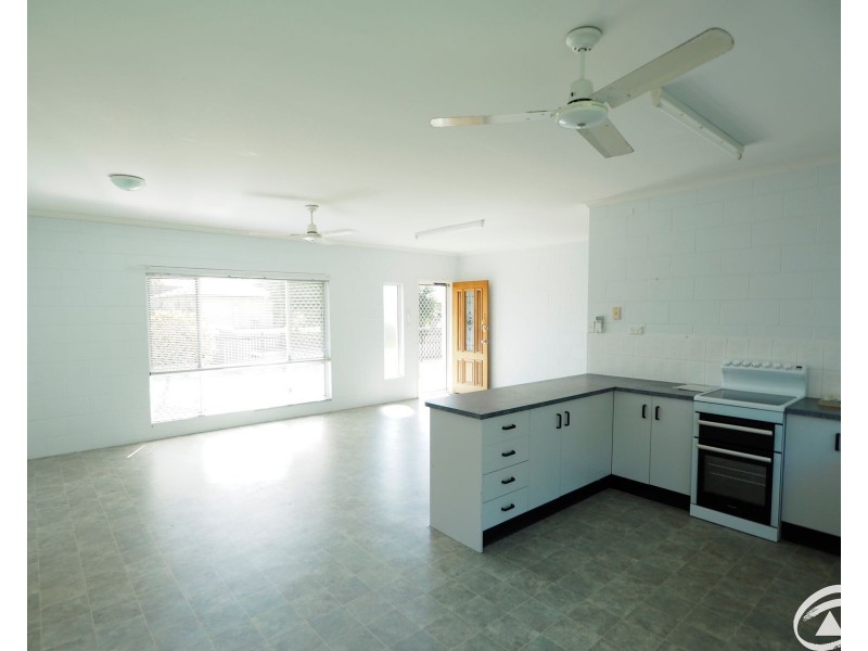 13 Hay Street, Mount Sheridan QLD 4868