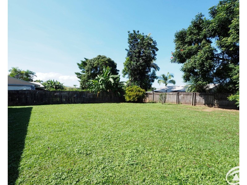 13 Hay Street, Mount Sheridan QLD 4868