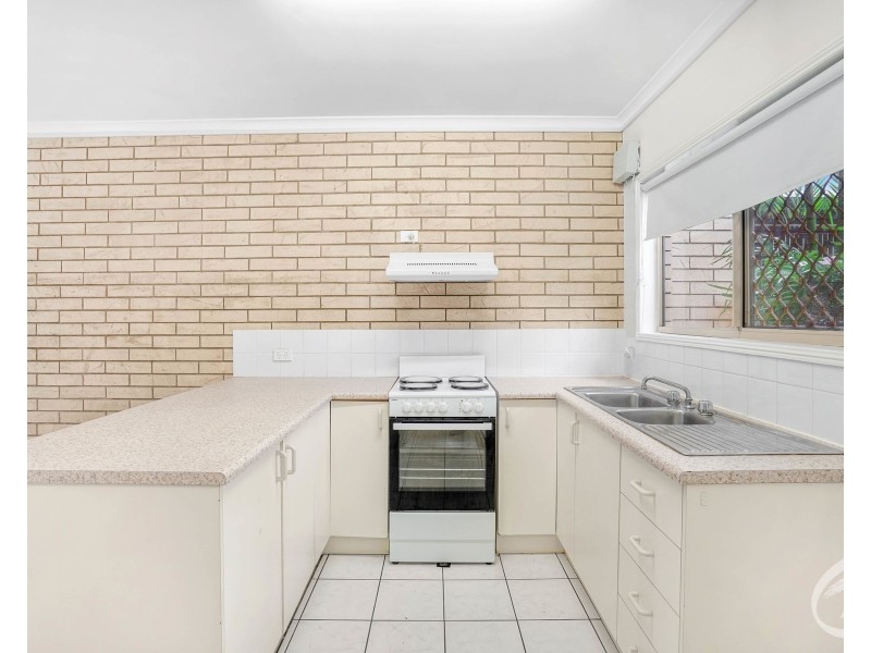 8/5 Grantala Street, Manoora QLD 4870