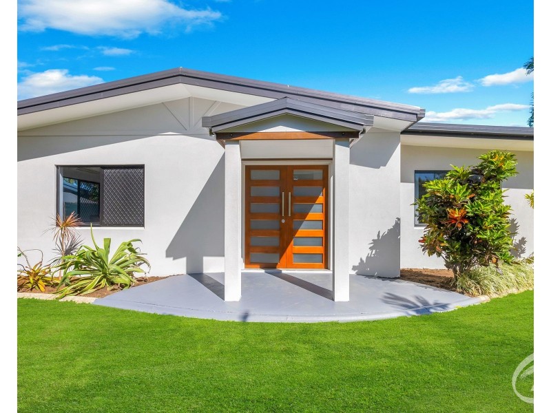 9 Stanton Road, Smithfield QLD 4878