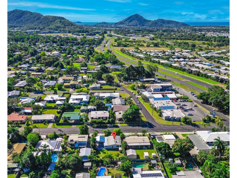 9 Stanton Road, Smithfield QLD 4878