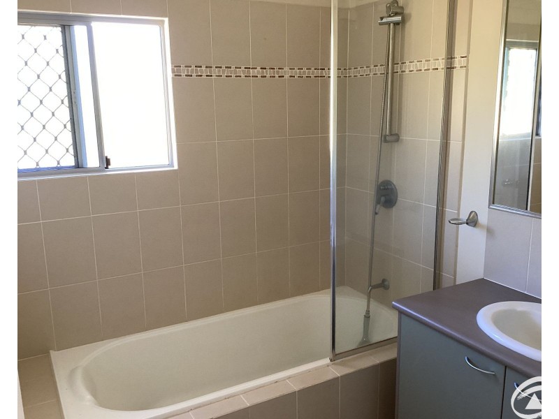 2/11 Spider Street, Edmonton QLD 4869