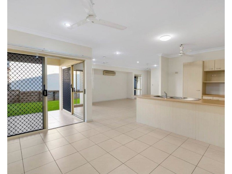 47 Chesterfield Close, Brinsmead QLD 4870