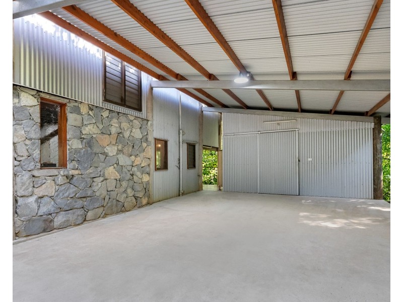 23 Barellan Close, Caravonica QLD 4878