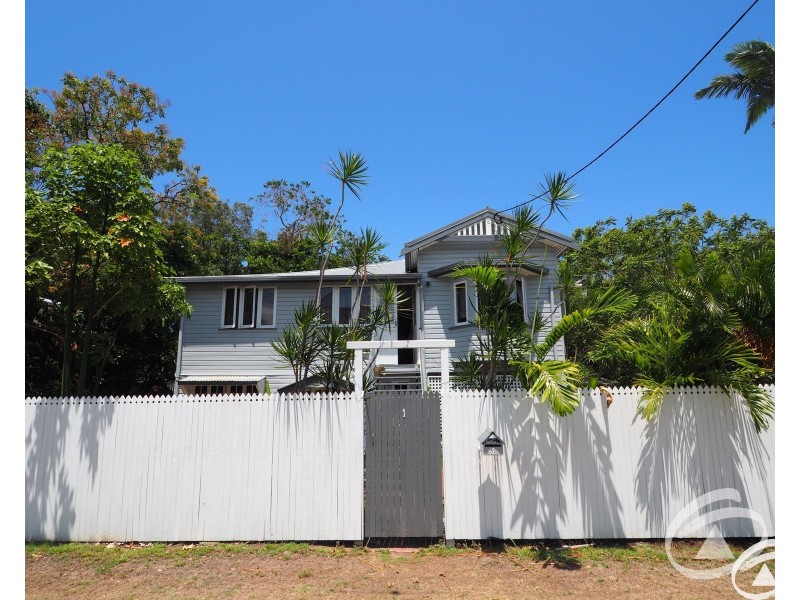 2/81 Digger Street, Cairns North QLD 4870