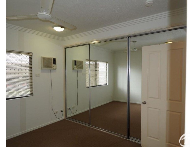 2/183 Martyn Street, Parramatta Park QLD 4870