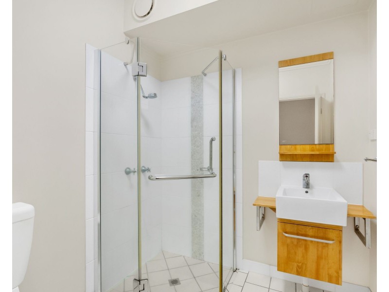 355/2-8 Rigg Street, Woree QLD 4868