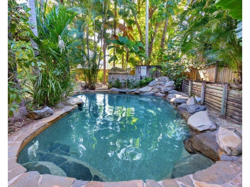 32 George Street, Earlville QLD 4870