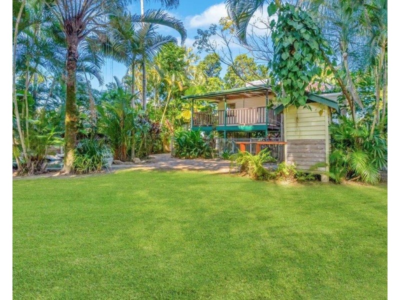 32 George Street, Earlville QLD 4870