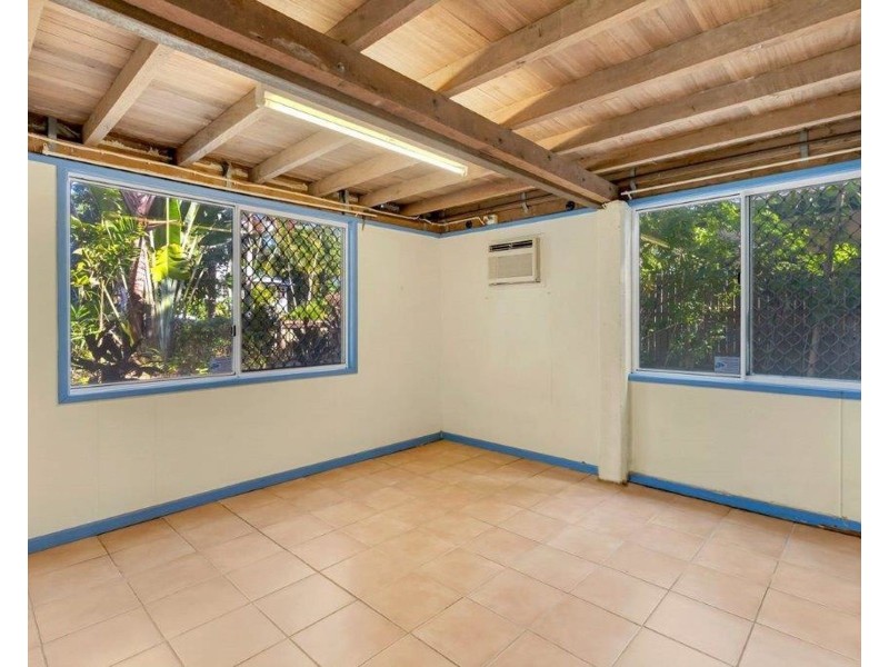 32 George Street, Earlville QLD 4870