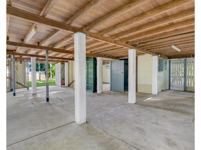 32 George Street, Earlville QLD 4870