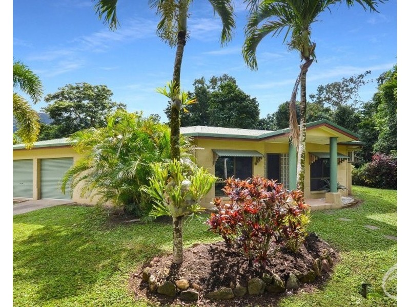 4 Fletcher Court, Bentley Park QLD 4869