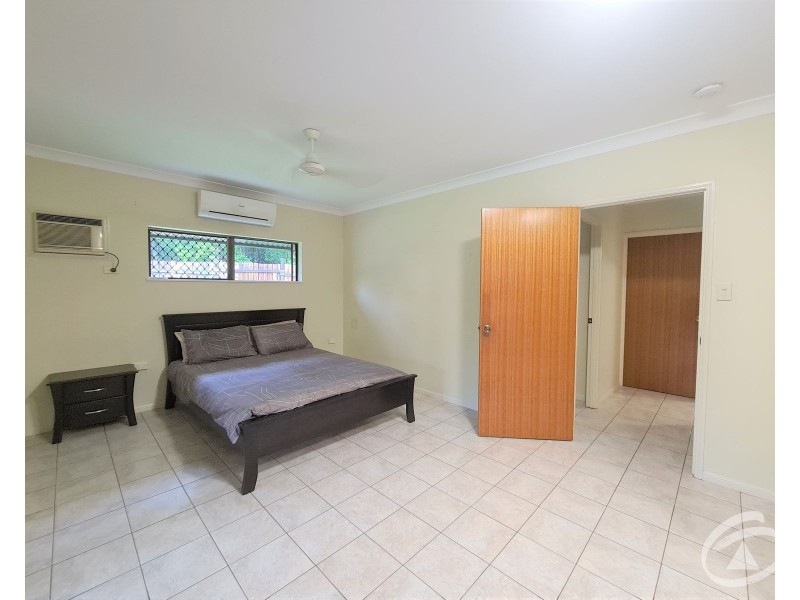 4 Fletcher Court, Bentley Park QLD 4869
