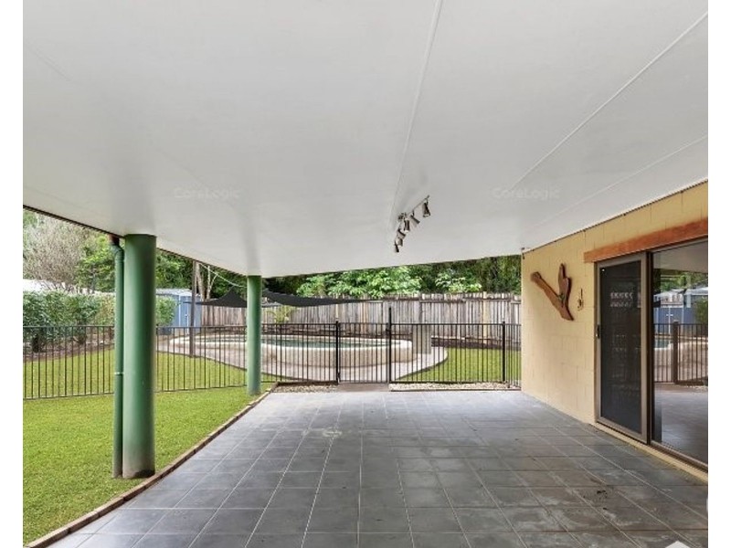 4 Fletcher Court, Bentley Park QLD 4869