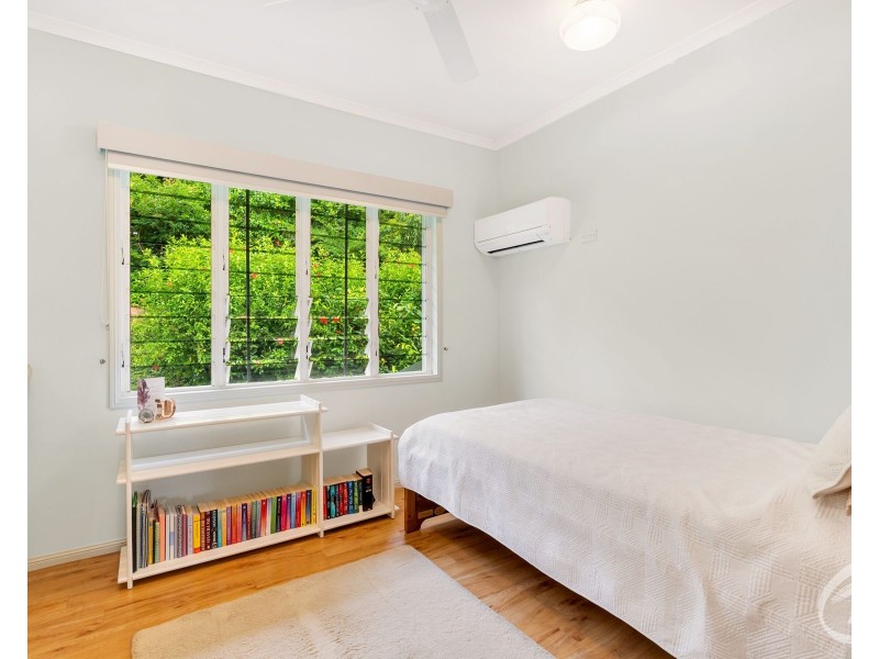 1 Saidor Close, Trinity Beach QLD 4879