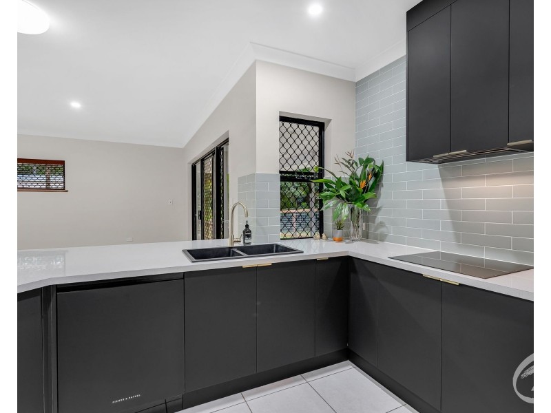 32 Gregory Terrace, Kuranda QLD 4881