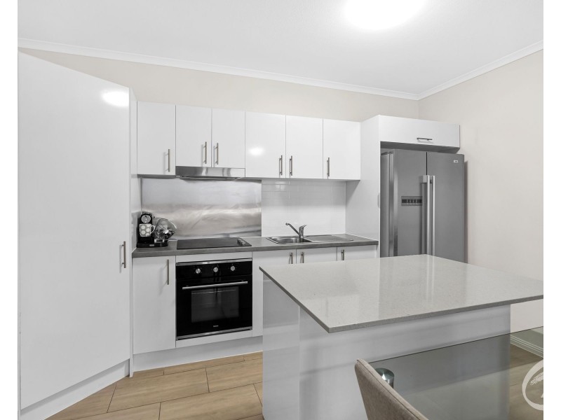 7/108 McLeod Street, Cairns City QLD 4870