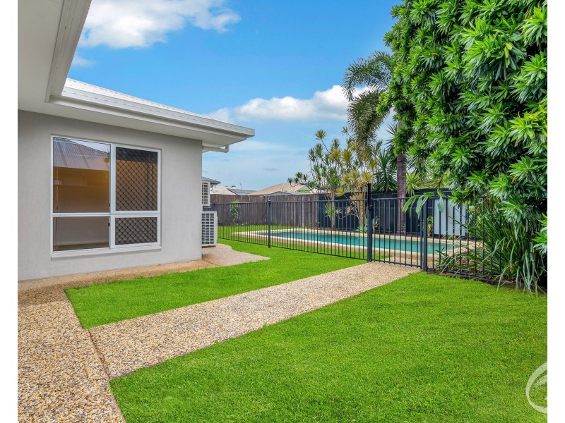 26 Hockey Avenue, Smithfield QLD 4878