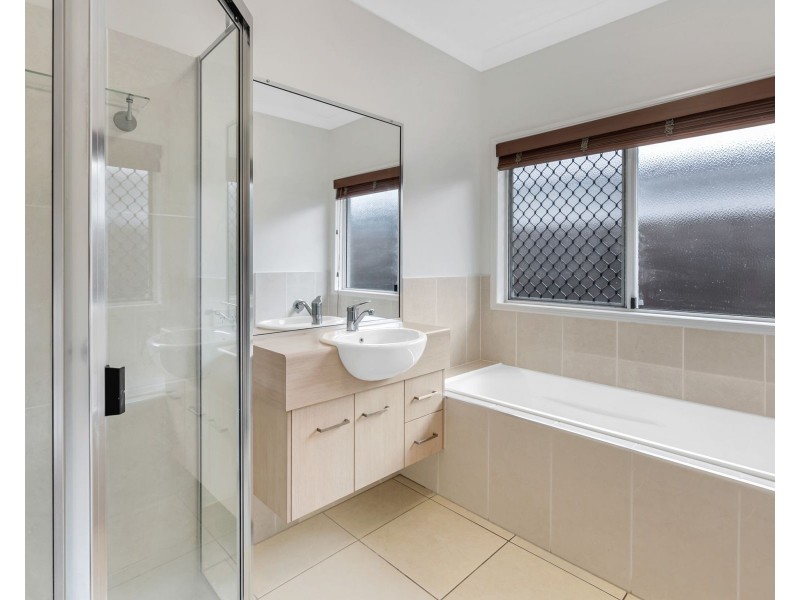 26 Hockey Avenue, Smithfield QLD 4878