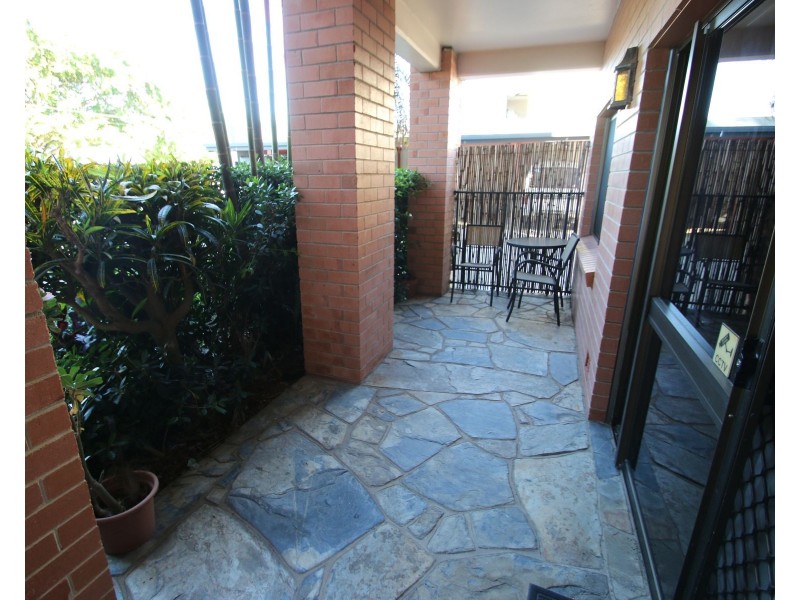 1/271-273 Esplanade, Cairns North QLD 4870