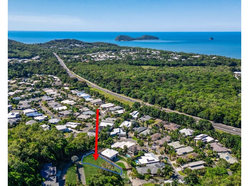 10 Seascape Close, Palm Cove QLD 4879