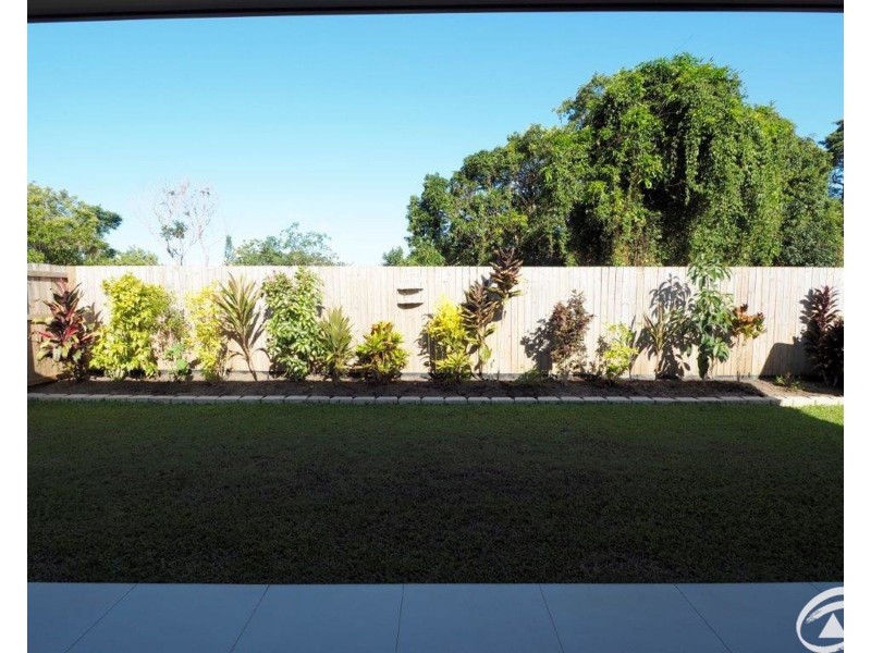9 Balsam Green, Mount Sheridan QLD 4868