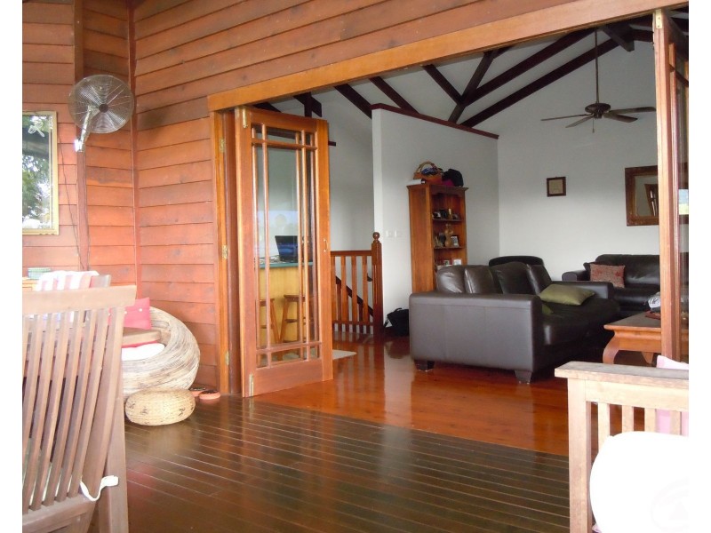 139 Sydney Street, Bayview Heights QLD 4868