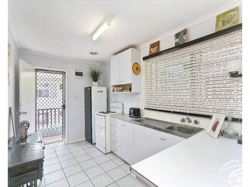 10/284 Lake Street, Cairns North QLD 4870