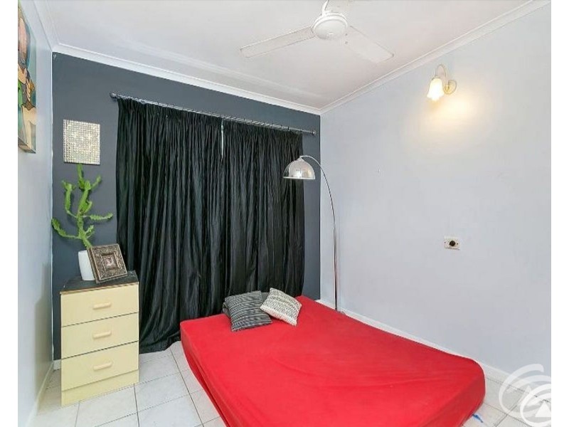 10/284 Lake Street, Cairns North QLD 4870