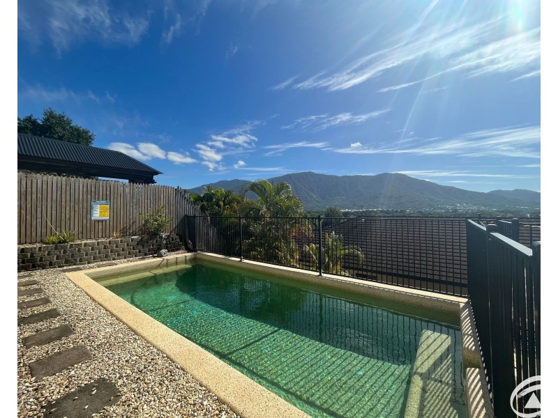 17 Findlay Street, Brinsmead QLD 4870
