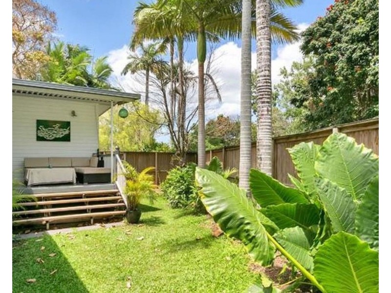 1/42 Lily Street, Cairns North QLD 4870